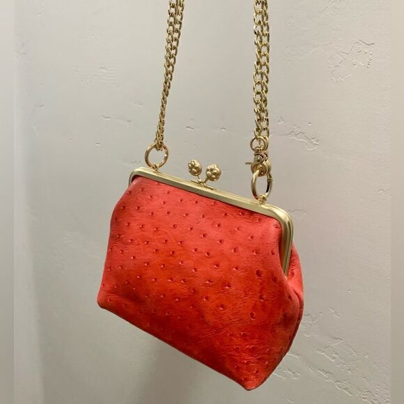 Handmade Genuine Ostrich Textured Leather "Cat paw" Kisslock Wristlet/Crossbody - Picture 13 of 16